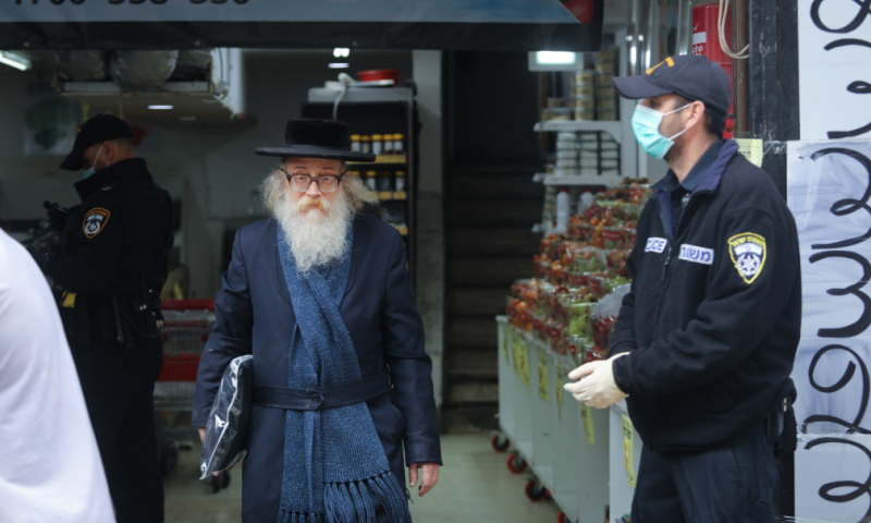 חולי קורונה ומבודדים יוצאו מהיישובים החרדיים
