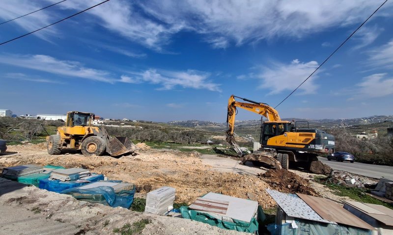 סמוך למקום הפיגוע: ארבעה מבנים לא חוקים נהרסו בפונדוק