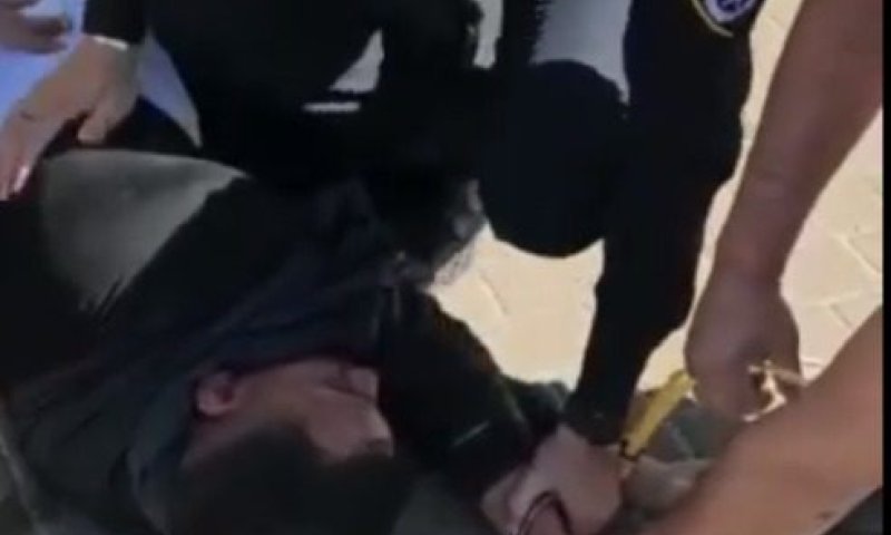 "תנו לו כדור בראש". תיעוד מעצר המחבל בצריפין