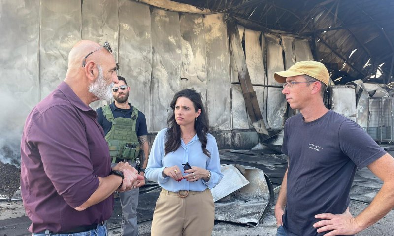 שקד במשק שהוצת: "לנהוג במחבלים ביד קשה"