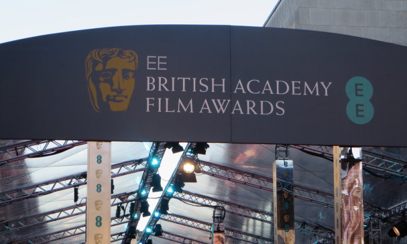 השראה: אופנה צנועה מטקס פרסי ה-BAFTA