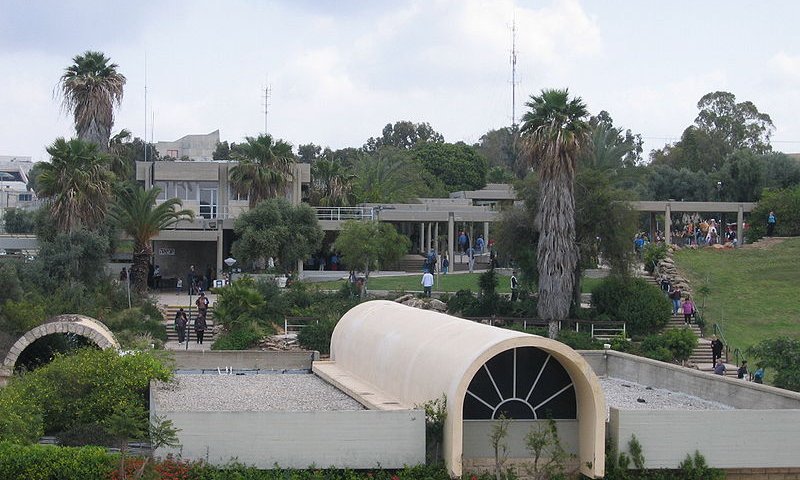 אם תרצו לשר לפיד: קצץ בתקציב מוזיאון ארץ ישראל