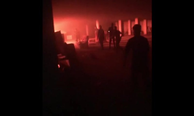 צפו: שריפה בפרלמנט בגבול עיראק-איראן