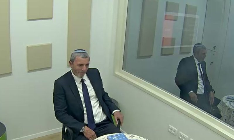 מה קרה שהרב רפי נכנס לחקירה? צפו