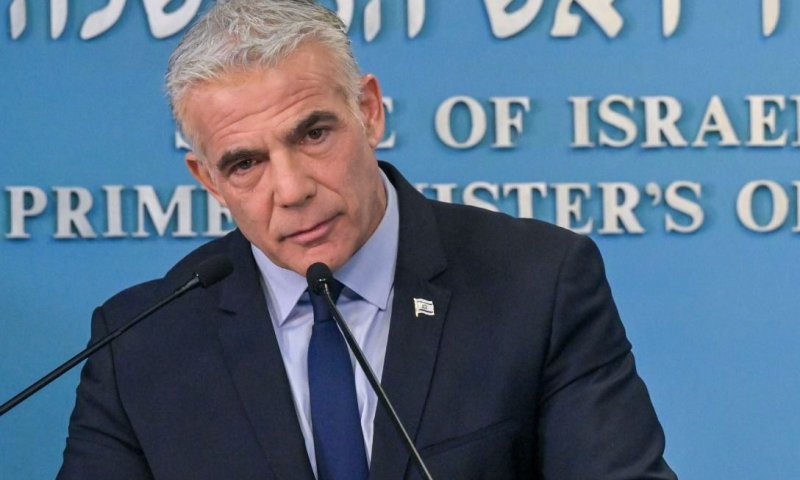 לפיד: "נשים את ידינו על כל מי שינסה לפגוע באזרחים"