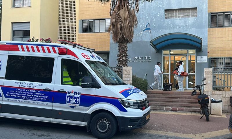 זעזוע בדיור מוגן: גופת אישה אותרה במצב ריקבון קשה