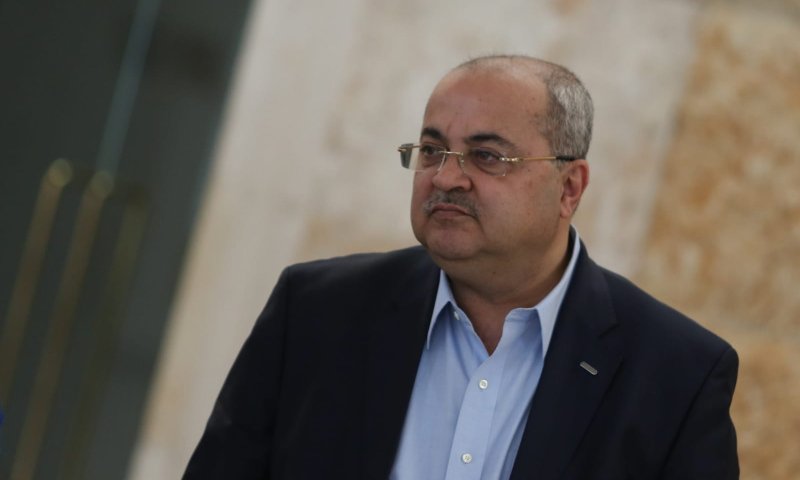 התנאים של אחמד טיבי לגוש בנט &ndash; לפיד