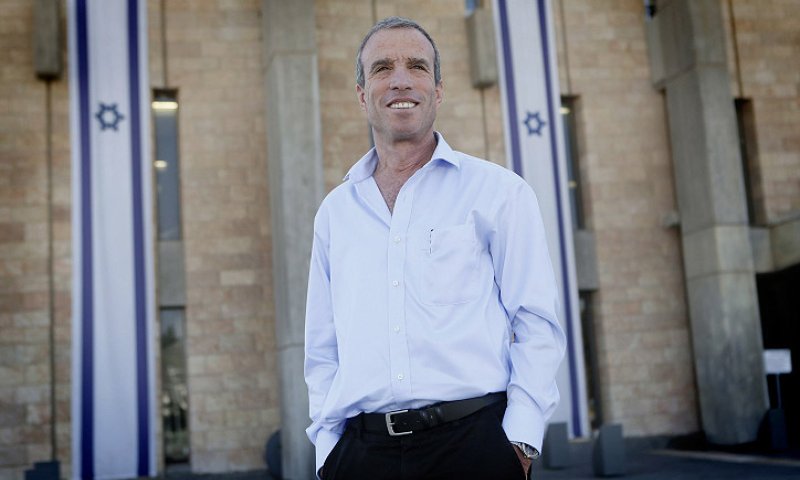 שטרן? "משהו מאוד לא בסדר באיש הזה"