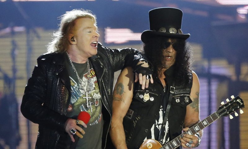 הם חוזרים: להקת גאנז אנד רוזס צפויה להופיע בישראל