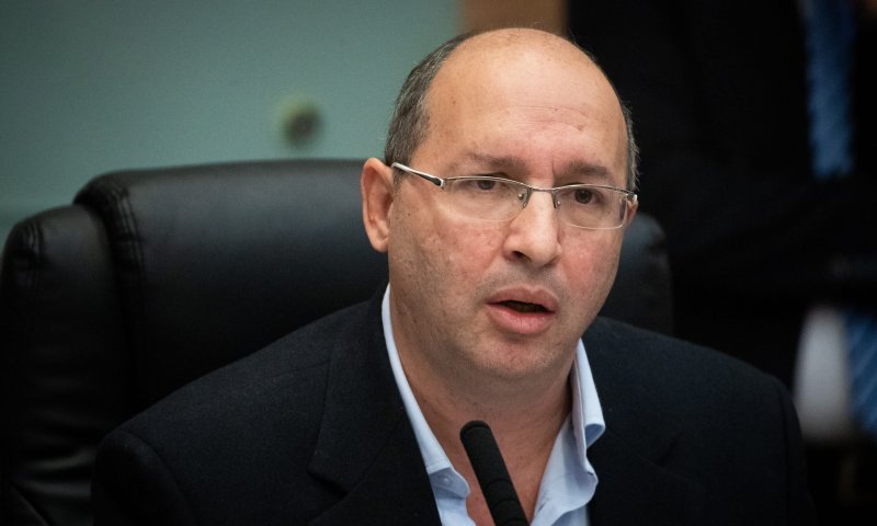 נציג העבודה למו"מ ינאם בהפגנה נגד הרפורמה