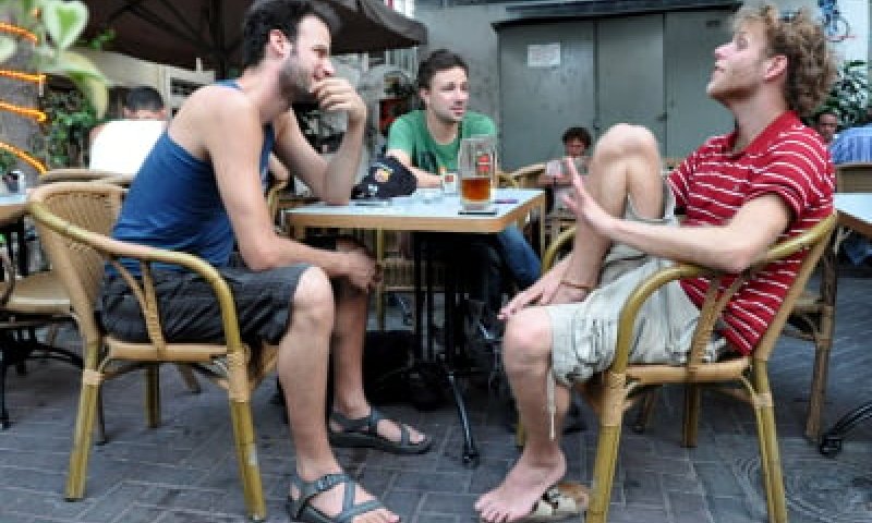 תוכן גולשים: סיפור קצר על מחאת העיתונאים התלאביבית