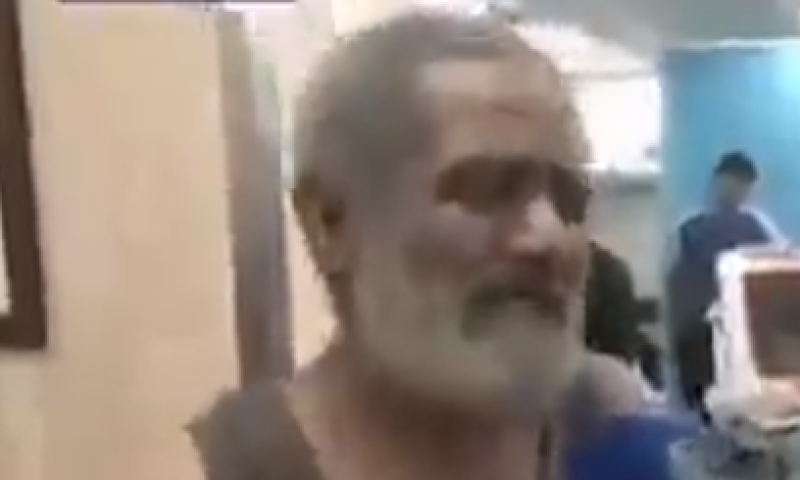 צפו: עזתי שמתח ביקורת על חמאס הושתק באמצע ראיון