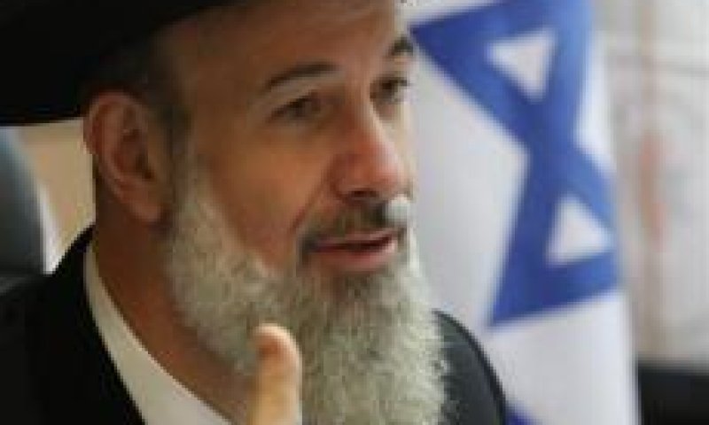 הרב מצגר: מי שנוטע עץ וירטואלי יכול לומר תפילת ה'נוטע'