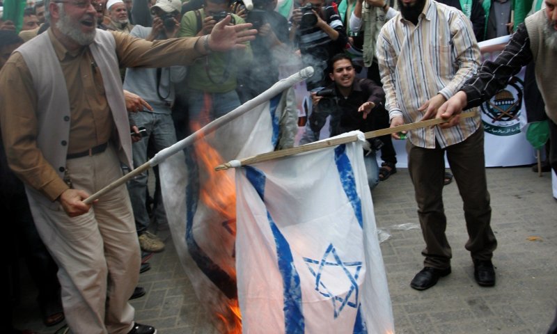 יום לפני הטבח: הסתה פראית בתקשורת הרש"פ