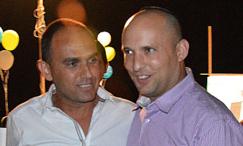 נתיבות: נפתלי בנט תומך באייל מסיקה