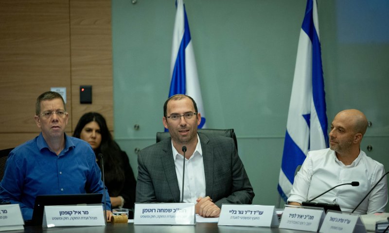 רוטמן מעדכן את נוסח החוק: יאסור התערבות נוספת
