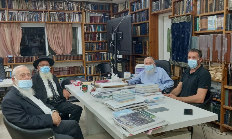 לקראת החלטות חשובות: כהנא נפגש עם הרב דרוקמן