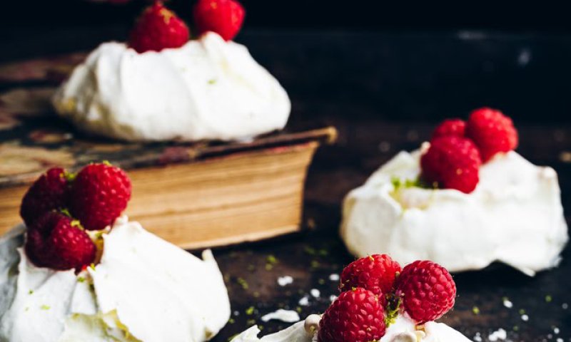 הפתעה לשבת: כך תכינו בקלות פבלובה מרשימה