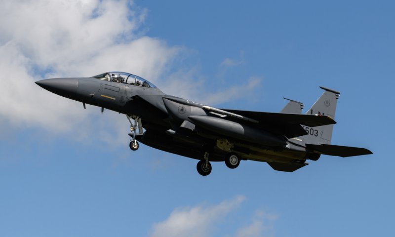 113 גלי תקיפה: 300 משגרים הושמדו באיראן