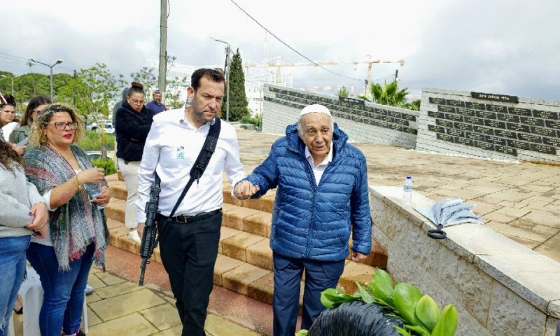 הלך לעולמו גואל הקרקעות בשומרון משה זר