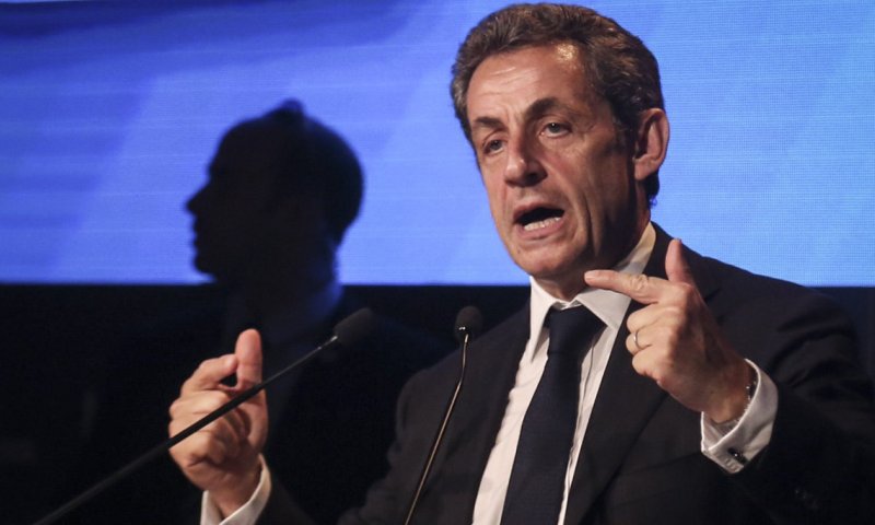 החוק הצרפתי: נשיא צרפת לשעבר נדון לשנת מאסר