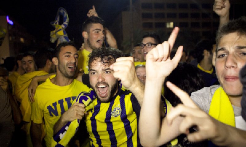 מכבי תל-אביב נחתה בישראל; הערב חגיגות האליפות