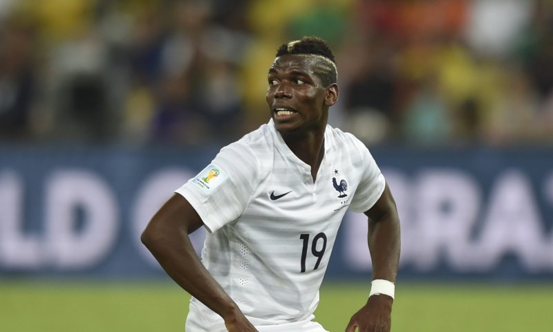 כוכב נבחרת צרפת לשעבר הושעה ל-4 שנים מכדורגל