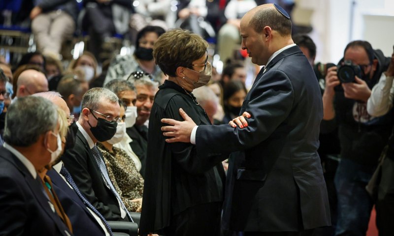 תם עידן: נפרדים ממזכירת הכנסת המיתולוגית