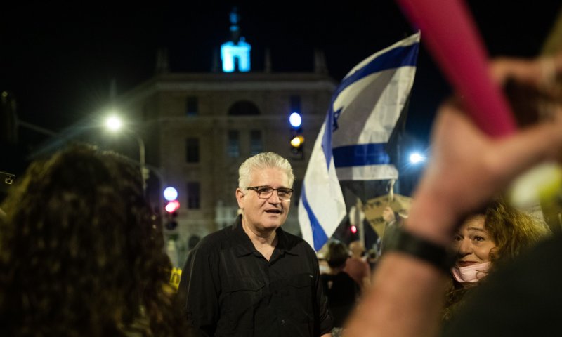 אלי אבידר: "הממשלה חיה על זמן שאול"