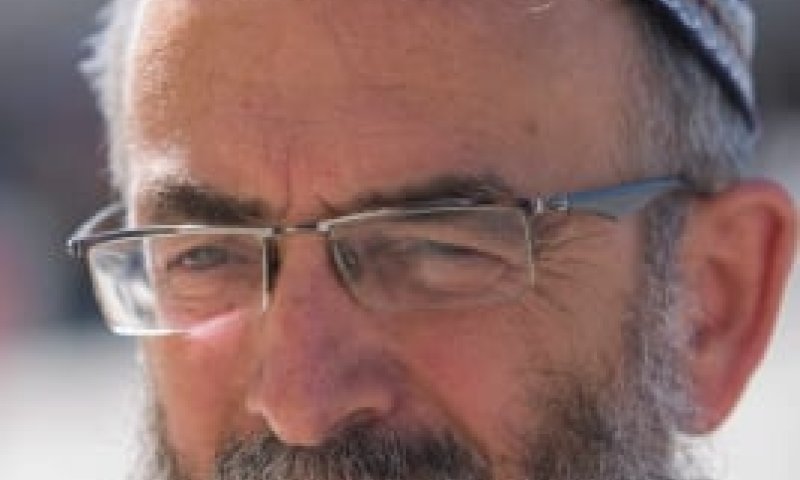 הרב מוצפי על הרב סתיו: 'ה' יצילנו ממנו ומשכמותו'