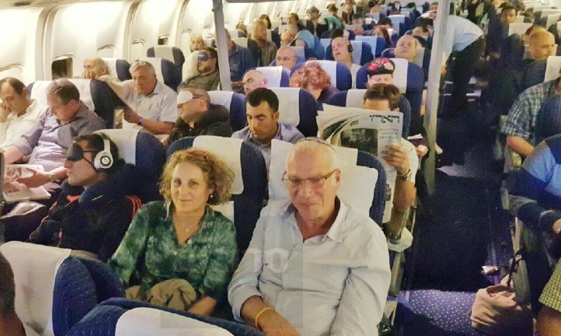 ריבלין לא לבד: הצניעות של השר אורי אריאל