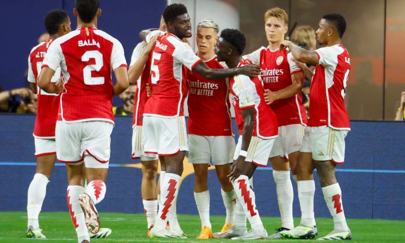 דרמה באנגליה: סיטי הפסידה, ארסנל ברחה בפסגה