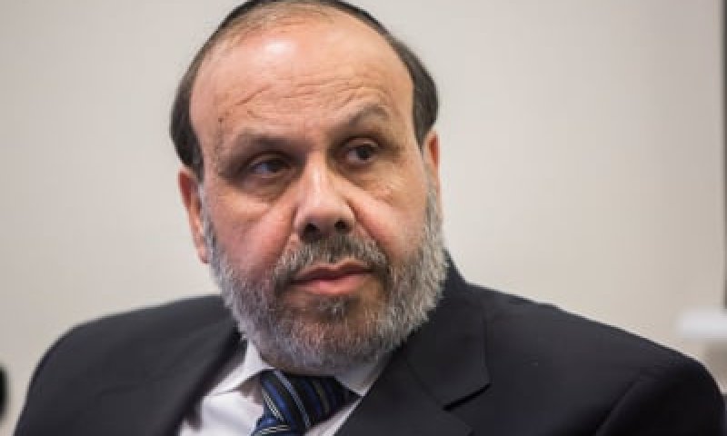 המינוי שמתעכב בגלל שכל המועמדים "סרוגים"