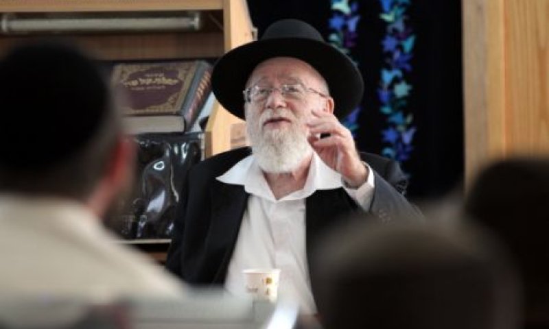 הרב דב ליאור תוקף: "זו לא דרכה של תורה"
