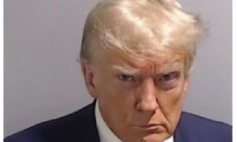 טראמפ מזהיר: "אם איראן תשיג גרעין, ישראל תעלם"