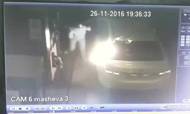 זהירות: החשמל הסטטי הצית את תחנת הדלק