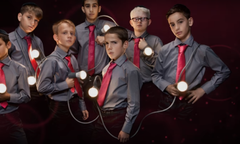 האם הקסם עדין נשאר גם בלי הפופ האלקטרוני?