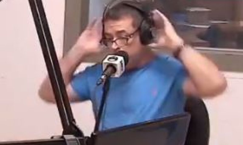 צפו: זרק את האוזניות בזעם &bull; בן כספית התפוצץ בשידור