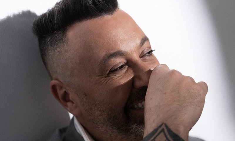 ליאור נרקיס בשיר מרגש לט"ו באב