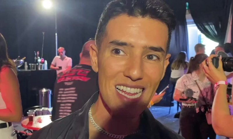 הראל סקעת בראיון לסרוגים על התפילות בבית הכנסת