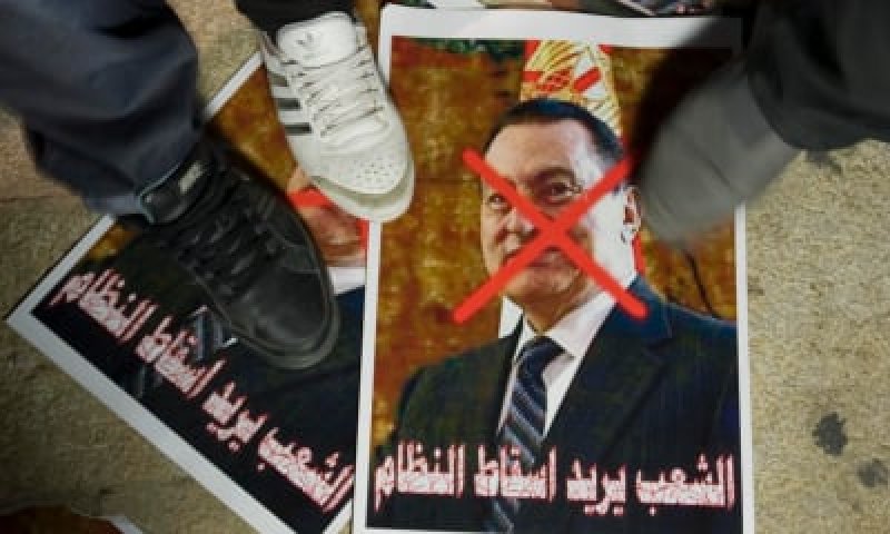 מה קרה לעולם הערבי שהוא פתאום מחפש דמוקרטיה?