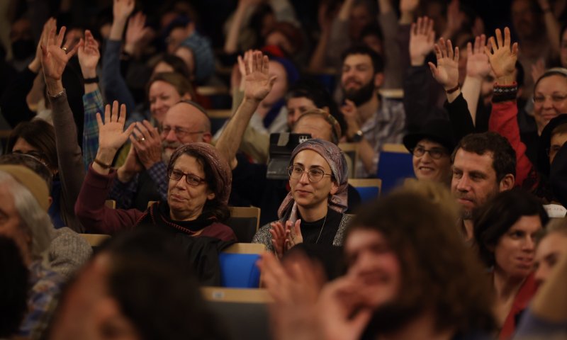 בתו של הרב עובדיה: "אבי לא חזר בו לגבי השטחים"