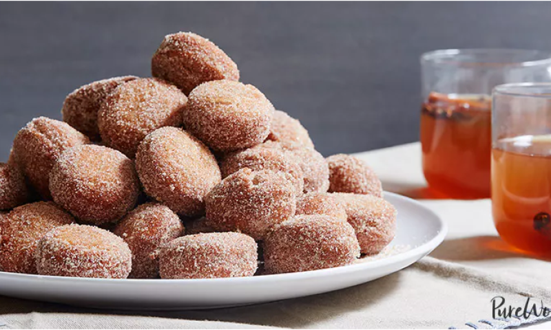 מתחילים בקטן: מתכון למיני סופגניות לפתיחת כסלו