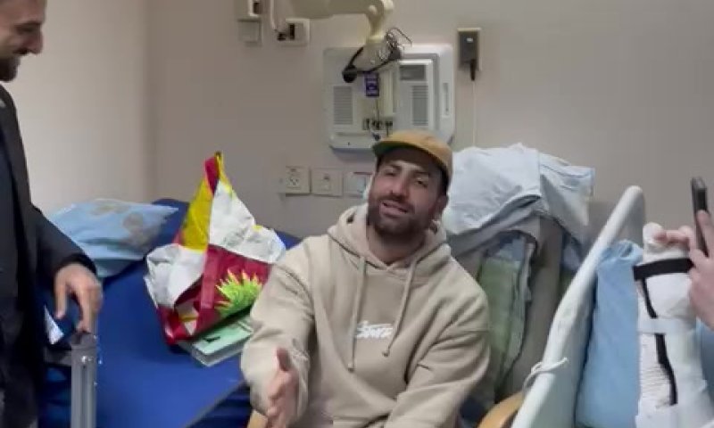 ואלרי חמאתי ואיזי בדואט מאולתר לחיילים פצועים | צפו