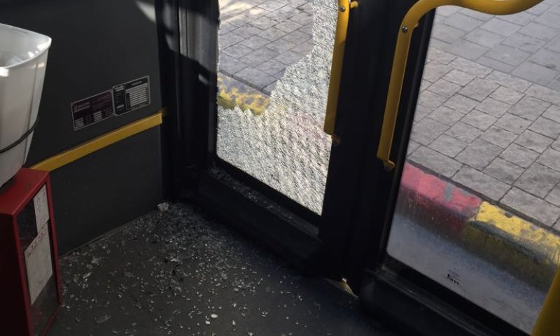 תיעוד: מסתננים מתפרעים בדרום תל אביב &bull; פצוע קשה