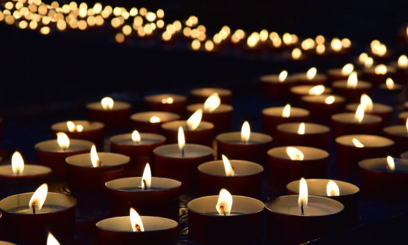 הסיפורים מאחורי שירי הזיכרון החדשים שיצאו לאור