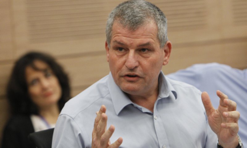 מיקי רוזנטל מפתיע: "הכסף לא נמצא רק בהתנחלויות"