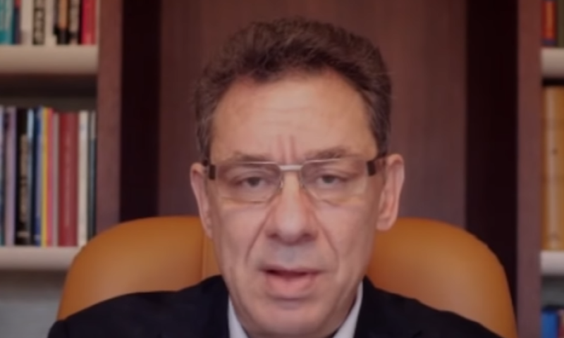 בורלא חושף: כמה זמן יקח לפתח חיסון נגד האומיקרון?