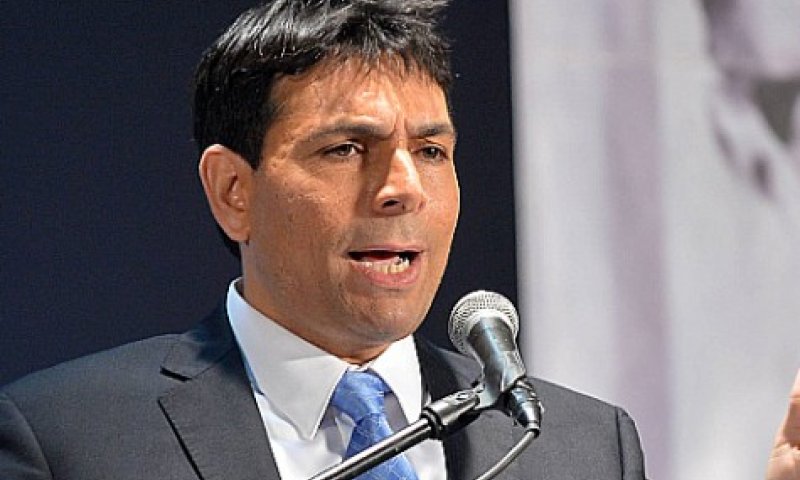 דנון מאיים: "אם ישוחררו מחבלים, לא אשב בממשלה"