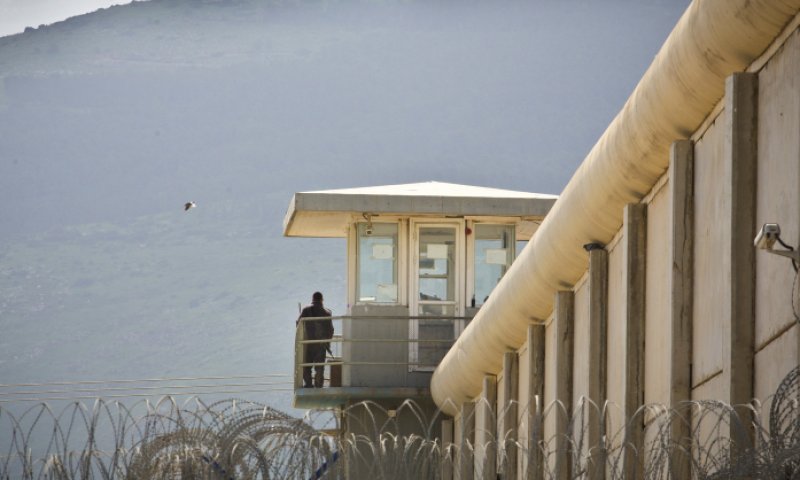 הטריק של השב"ס לשחרור מחבלים מהכלא